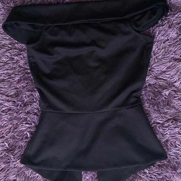 Top - Picture 4 of 4